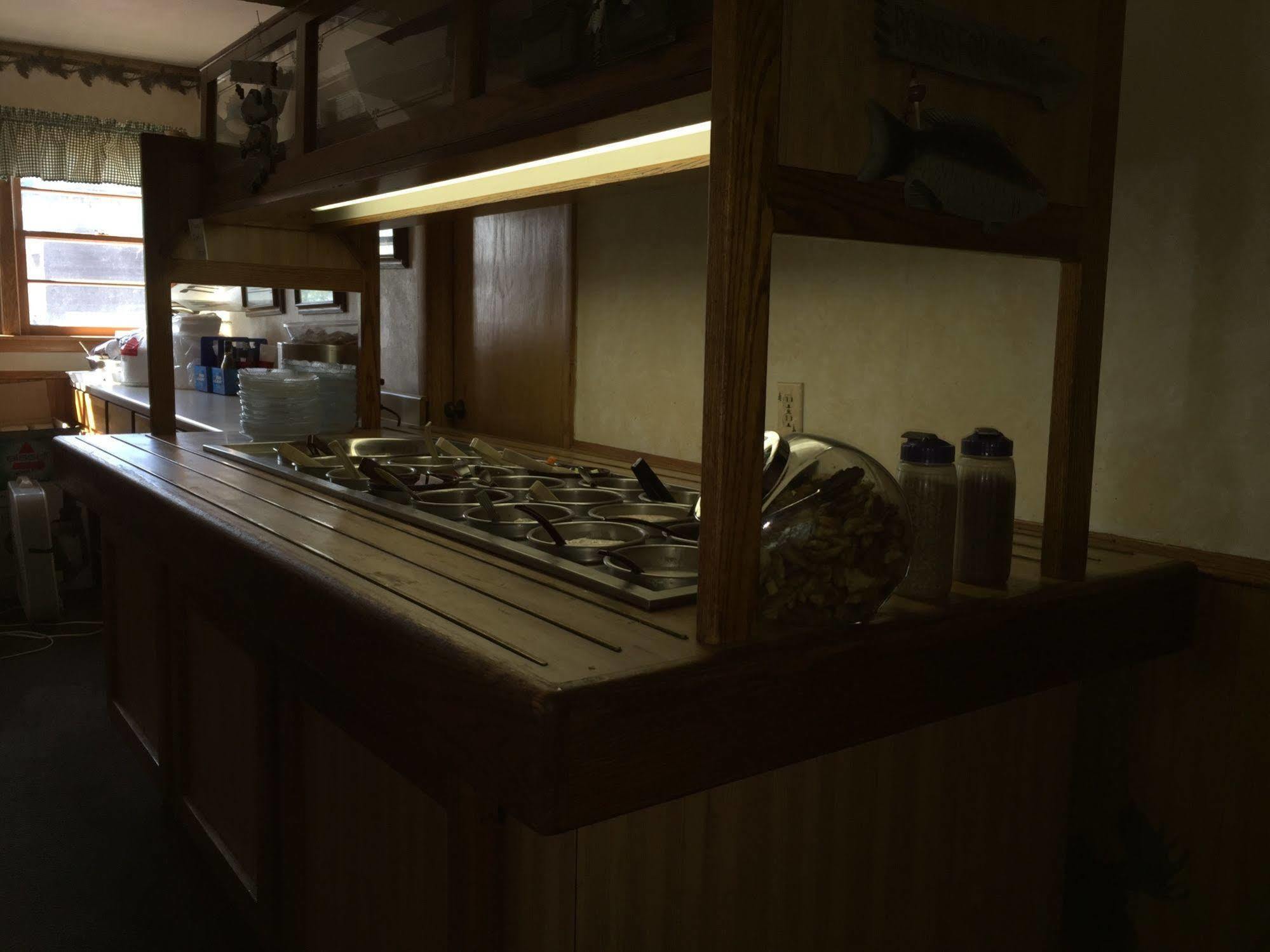 Twin Pines Resort Garrison Екстериор снимка